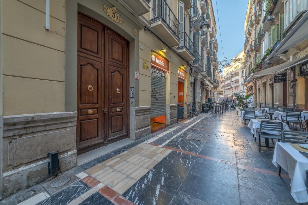 Iloftmalaga City Center Exteriör bild
